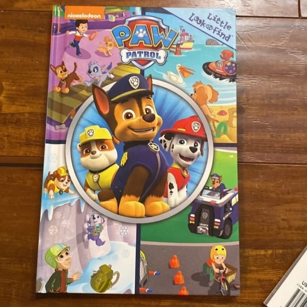 Paw Patrol Book Bundle Look & Find Step Into Reading + Plush Lot